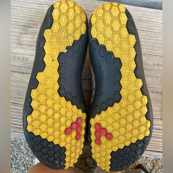 Vivobarefoot Terra Plana MinimalistRunning Shoes Yellow Black euro SZ 37 - Picture 5 of 8